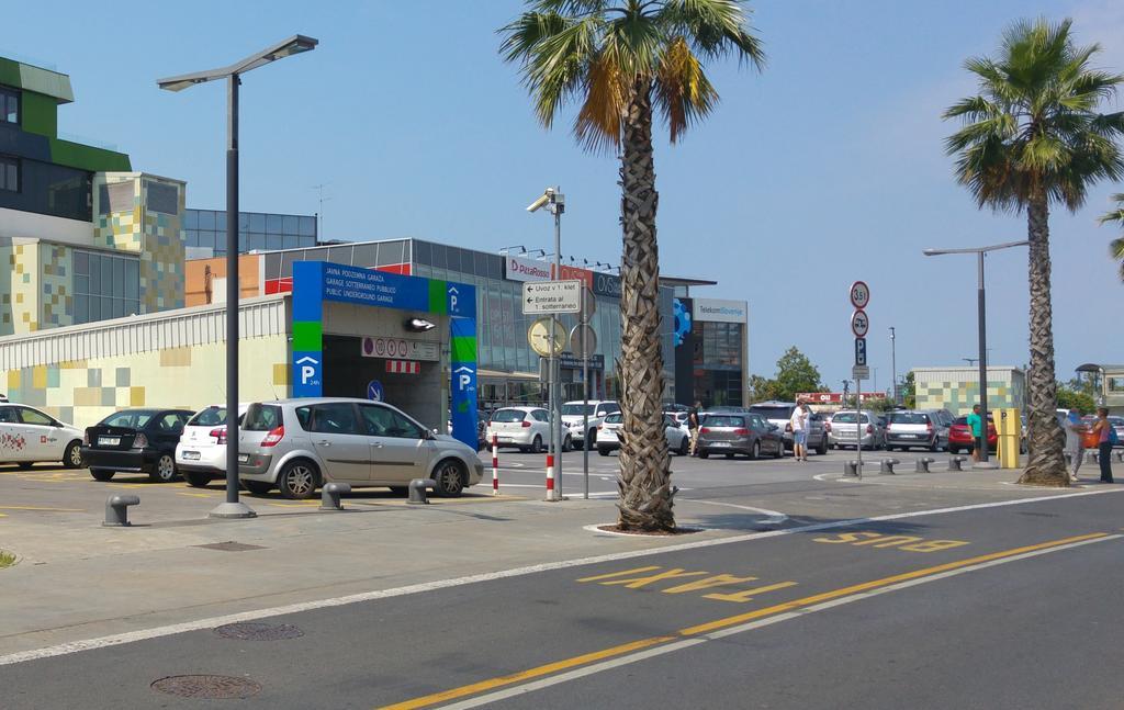 Appartamento Maestral Capodistria Esterno foto